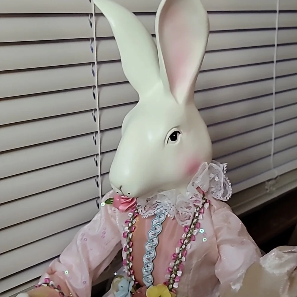 Decorative ornate Rabbit CYNTHIA ROWLEY - Picture 2 of 5